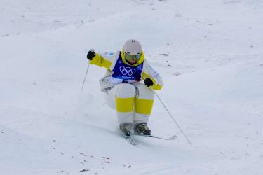 Три представительницы Казахстана сохраняют шанс на финал Олимпиады в могуле