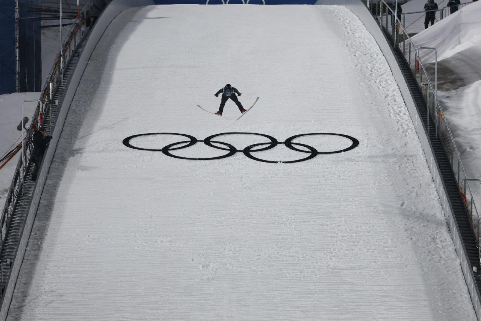 Сборная Казахстана завершила выступление в командных прыжках на Олимпиаде