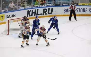 «Барыс» проиграл в овертайме команде из Китая