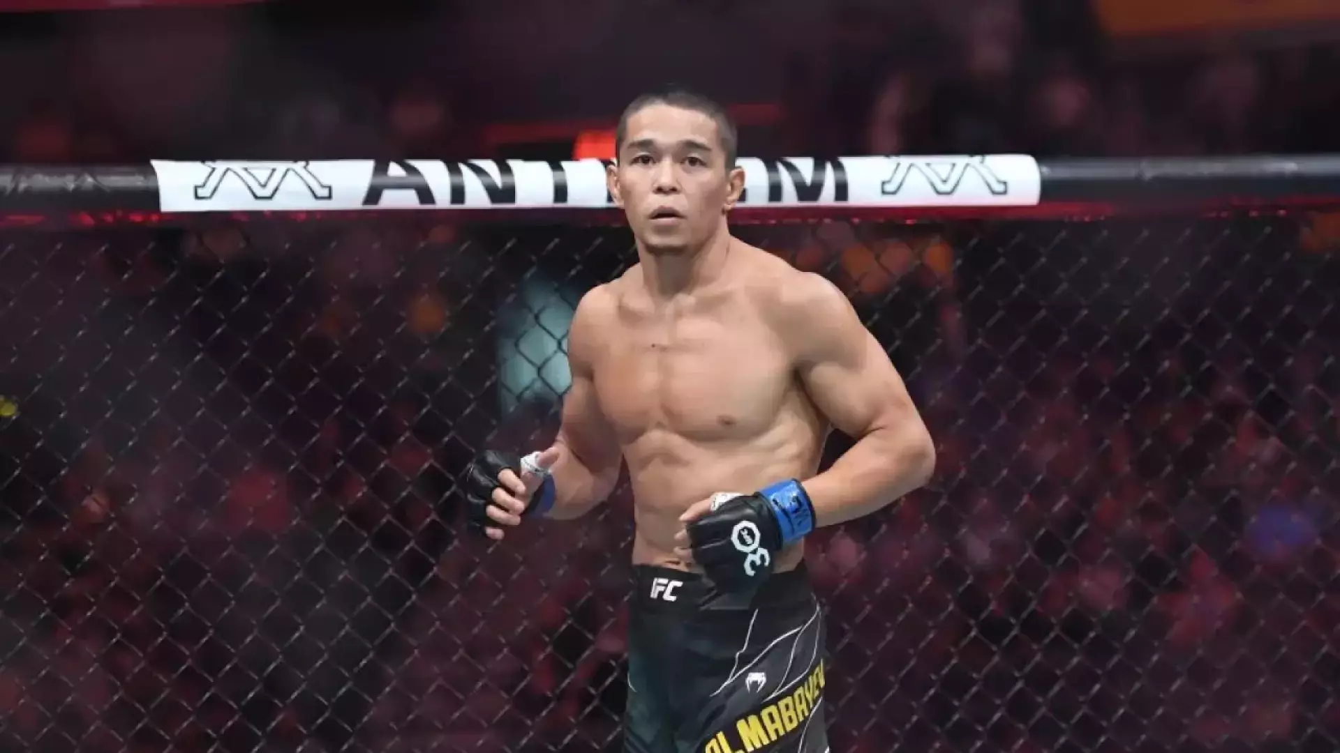 Алмабаев опустился в рейтинге UFC