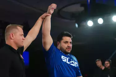 Казахстанец Найманбаев одержал третью победу в Power Slap