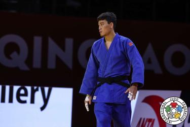 Казахстанец досрочно выиграл финал Гран-при по дзюдо в Австрии