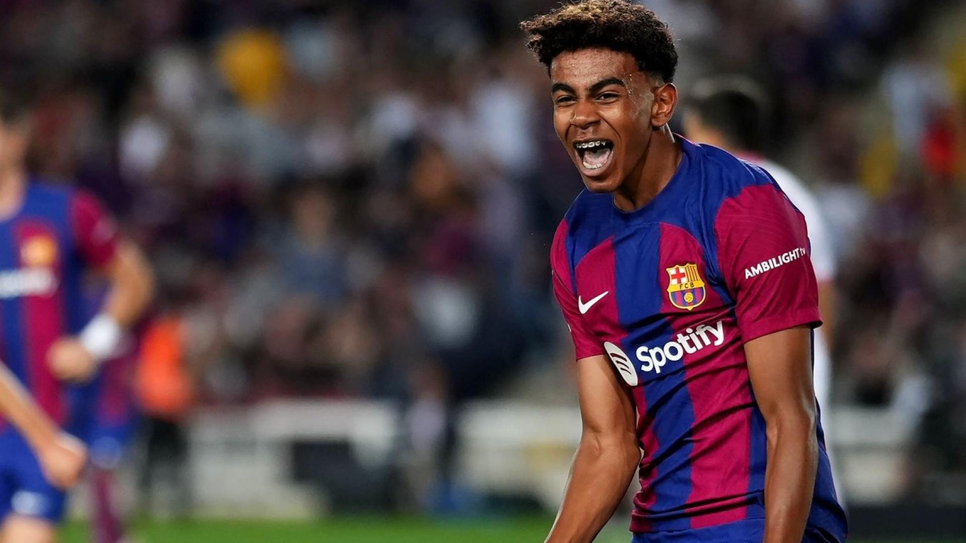 Ямаль установил рекорд Лиги чемпионов и спас «Барселону»