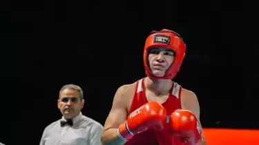 Казахстанец нокаутом гарантировал медаль турнира World Boxing