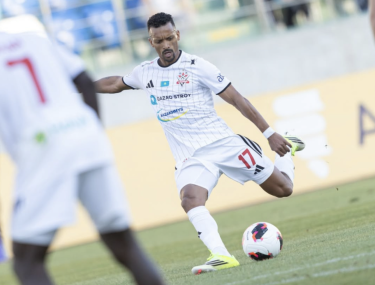 «Актобе» разгромно проиграл в дебютном матче Нани в старте