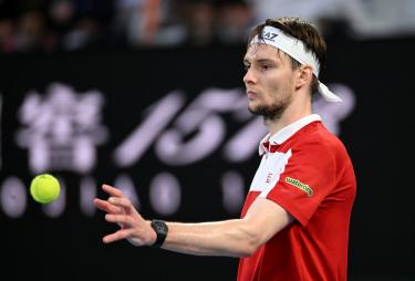 Бублик сенсационно вылетел с турнира в Майами