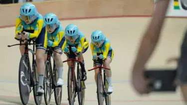 Казахстан взял золото на старте ЧА по велотреку