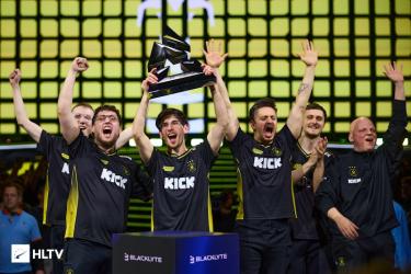 Vitality разгромила NAVI в финале турнира на миллион долларов