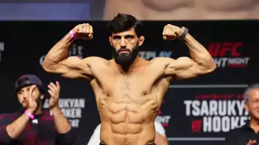 Царукян проведет титульный бой в Бразилии