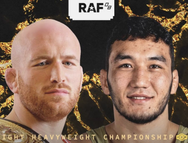 Казахстанский борец получил титульный бой против олимпийского чемпиона