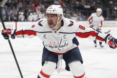 Овечкин стал лучшим снайпером в истории хоккея