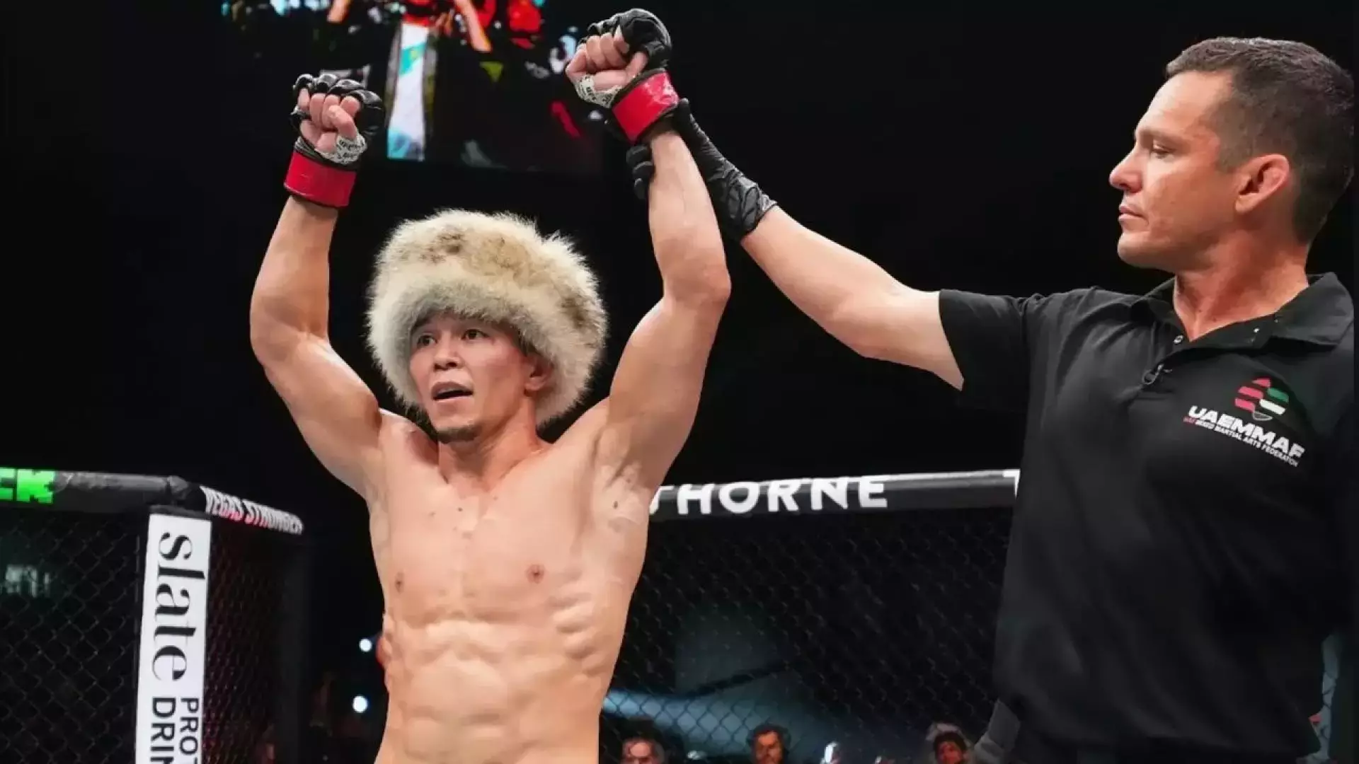 Асу Алмабаев подписался с борцовской лигой RAF перед боем в UFC