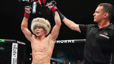 Асу Алмабаев подписался с борцовской лигой RAF перед боем в UFC