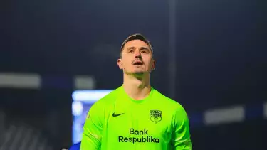 Вратарь сборной Казахстана выиграл все трофеи в европейском чемпионате