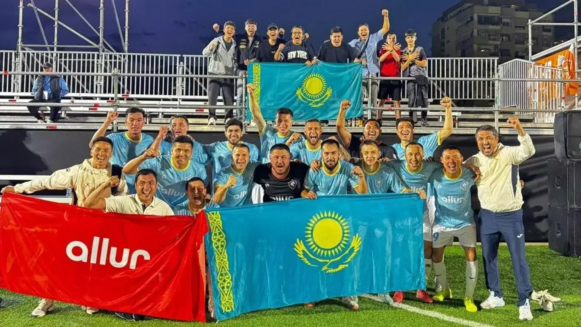 Казахстанские футболисты проиграли драматичный финал чемпионата Европы