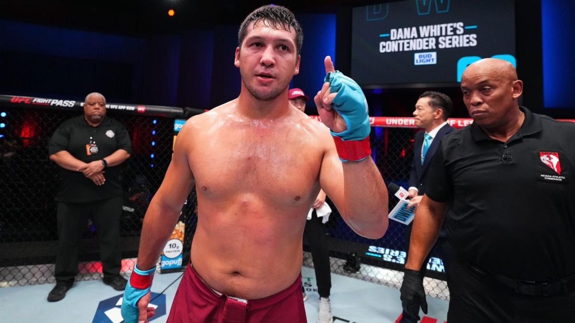 Нургожай узнал дату и соперника следующего боя в UFC