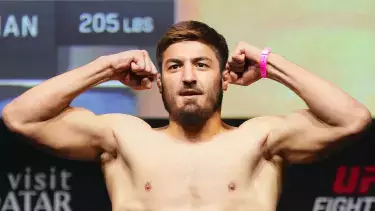 Hокаут за восемь секунд произошел на турнире UFC в Баку (Видео)