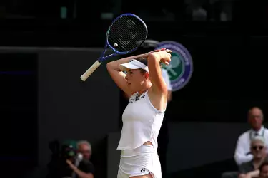 21-летняя Носкова стала новой чемпионкой Уимблдона