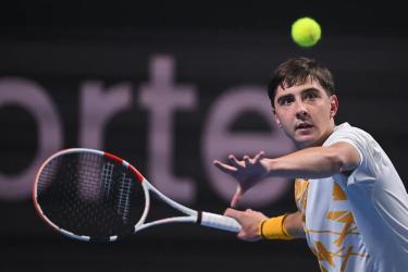 Казахстанец начал турнир ATP с яркой волевой победы
