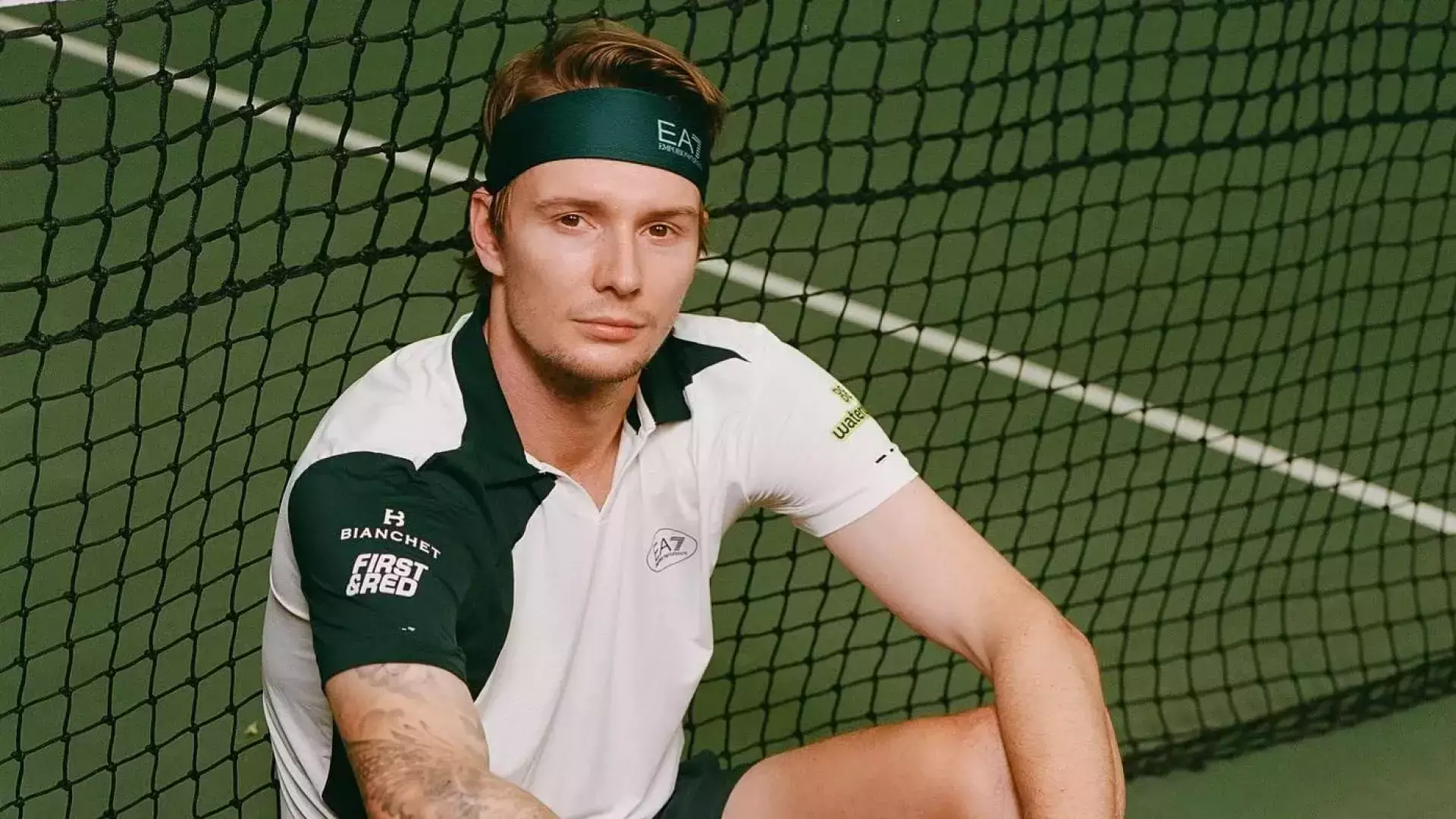 Бублик уверенно защитил титул и вышел в полуфинал ATP 250
